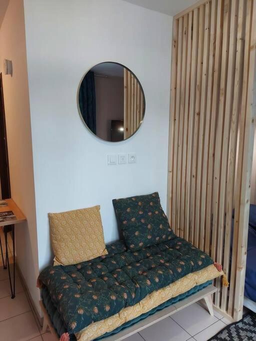 Studio Macadamia Saint-Denis Luaran gambar